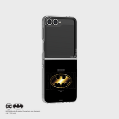 The BATMAN Black Slim Impression Case for Galaxy Z Flip6